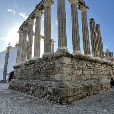 Guided tour around Évora